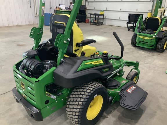 Image of John Deere Z920M equipment image 3