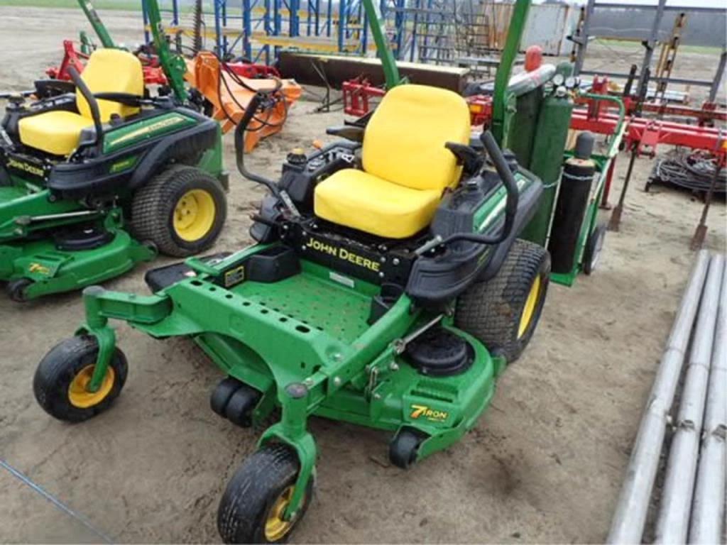 Image of John Deere Z920M Primary image