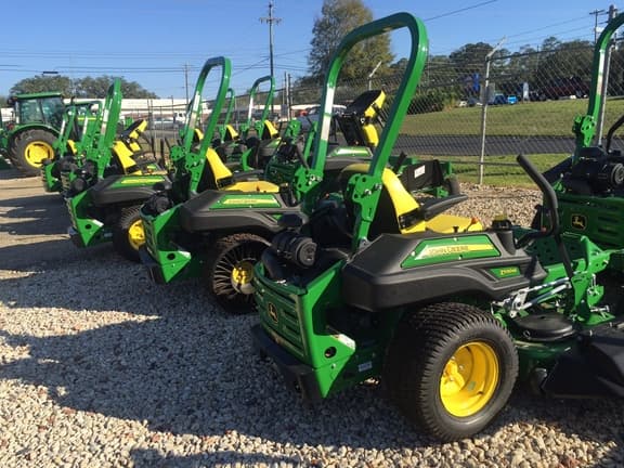 Image of John Deere Z920M equipment image 4