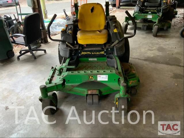 Image of John Deere Z920M equipment image 1