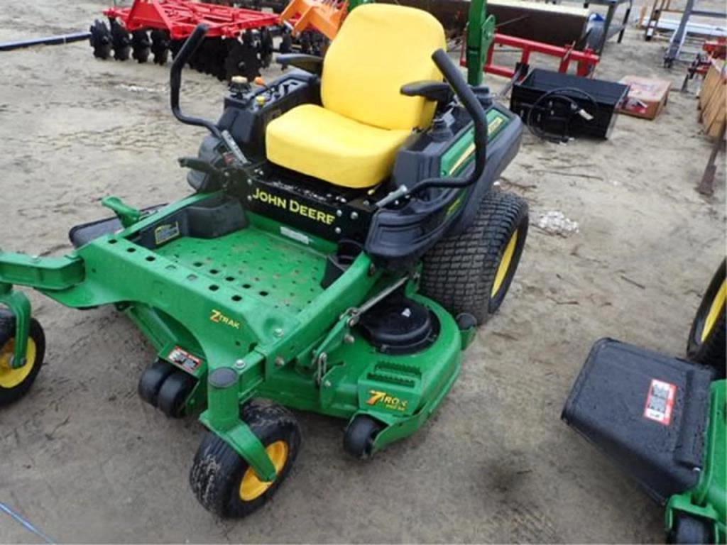 Image of John Deere Z920M Primary image