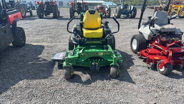 Image of John Deere Z920M equipment image 1