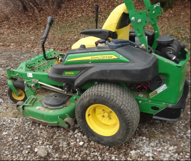 Image of John Deere Z920R equipment image 2