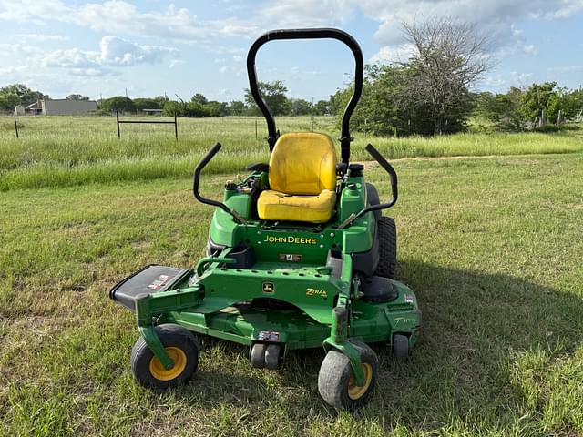 Image of John Deere Z925A equipment image 1