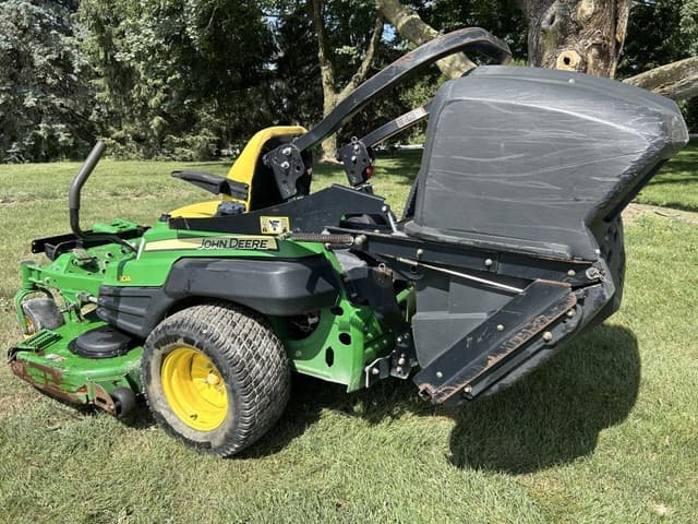 Image of John Deere Z930A equipment image 4