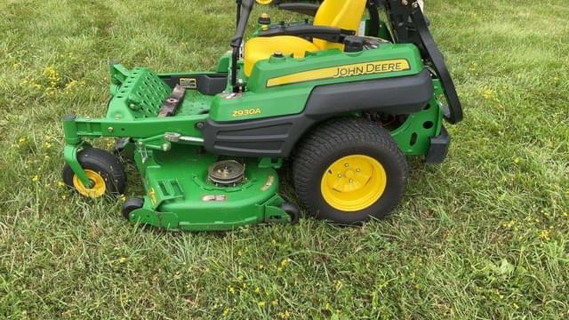 Image of John Deere Z930A equipment image 3