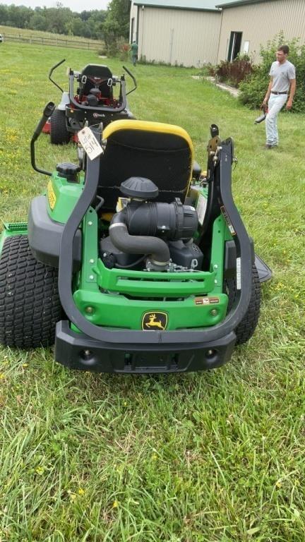Image of John Deere Z930A equipment image 4