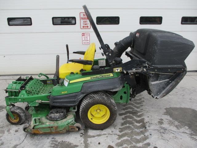 Image of John Deere Z930A equipment image 2