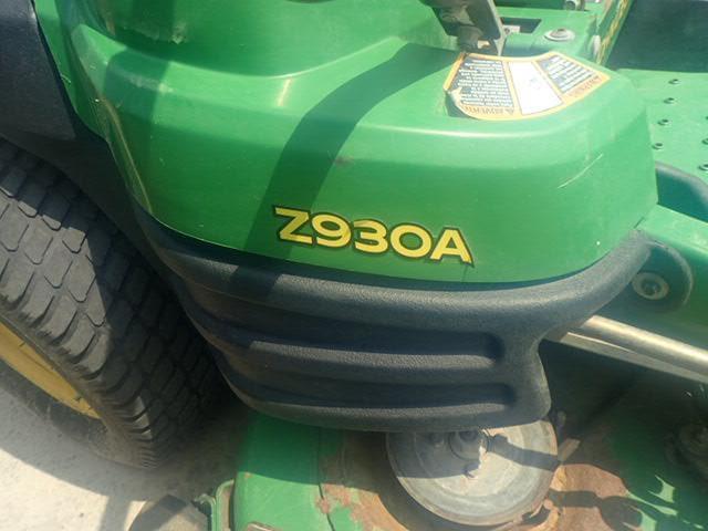 Image of John Deere Z930A equipment image 2