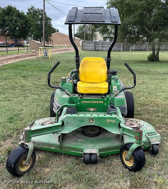 Image of John Deere Z930A equipment image 1