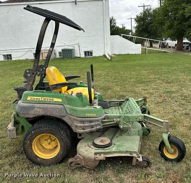 Image of John Deere Z930A equipment image 3