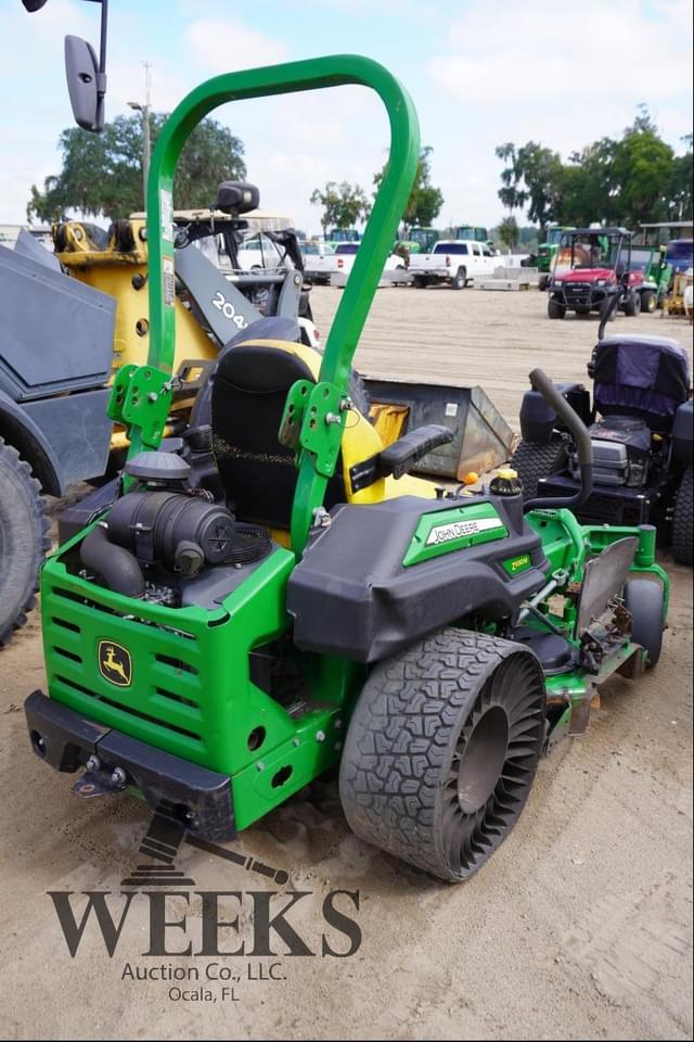 Image of John Deere Z930M equipment image 1