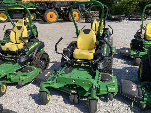Image of John Deere Z930M equipment image 1