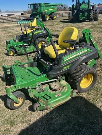 Image of John Deere Z930M equipment image 1