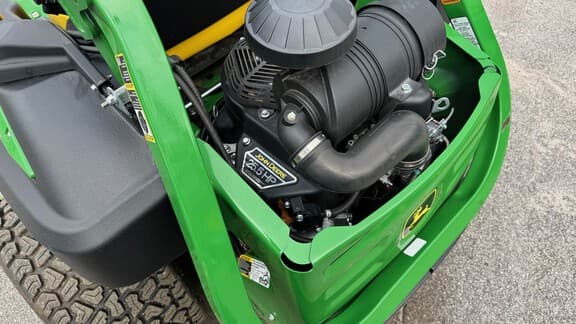 Image of John Deere Z930M equipment image 3