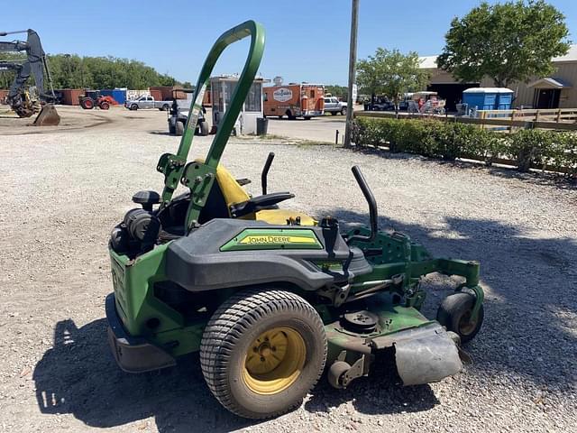 Image of John Deere Z930M equipment image 3