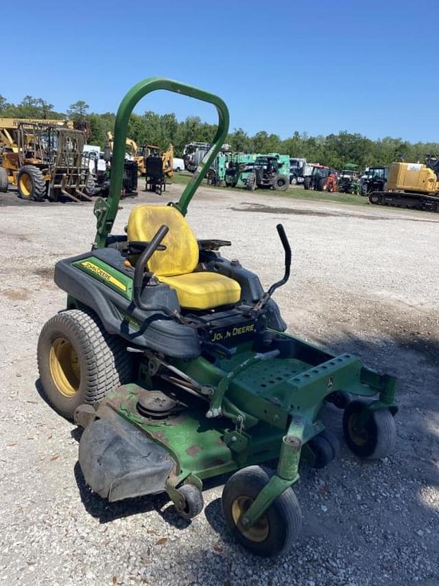 Image of John Deere Z930M equipment image 4
