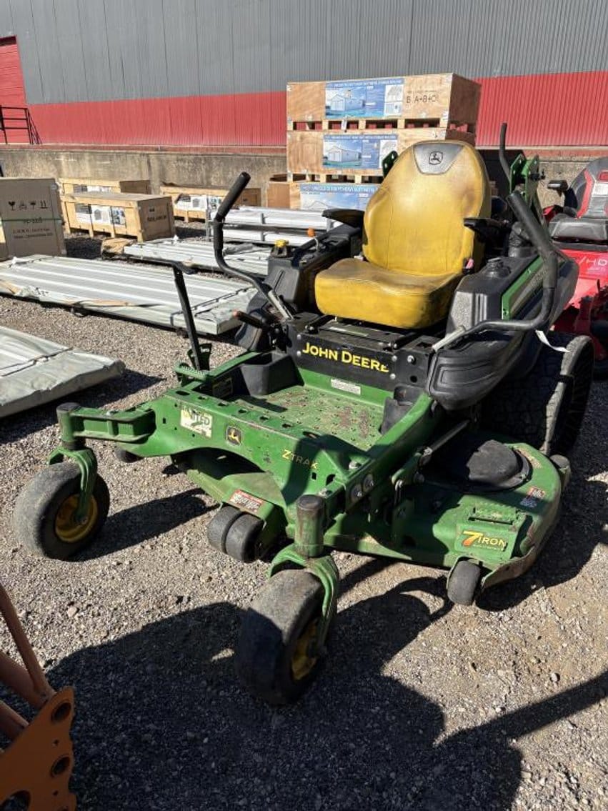 John Deere Z930M Equipment Image0