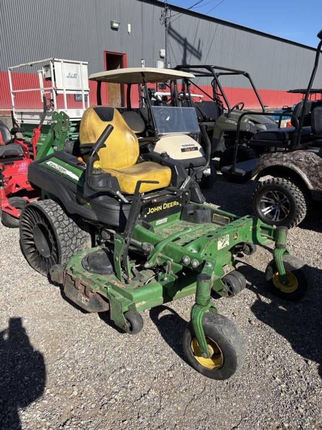 Image of John Deere Z930M equipment image 1