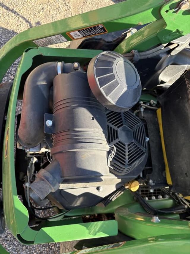 Image of John Deere Z930M equipment image 3