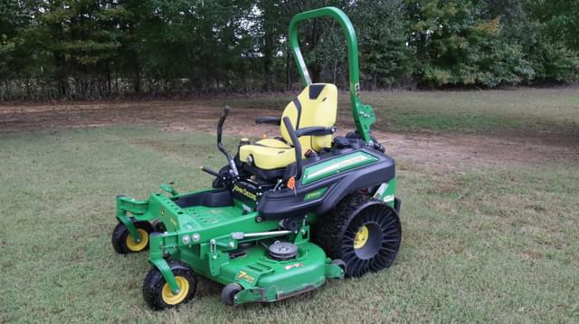Image of John Deere Z930M equipment image 1