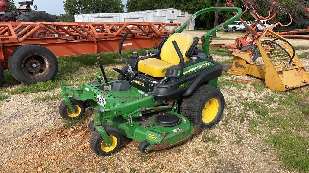 Main image John Deere Z930M