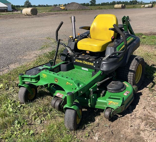 Image of John Deere Z930M equipment image 2
