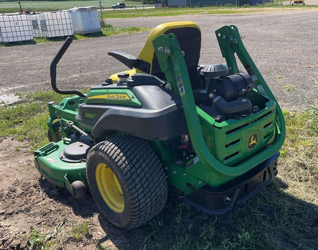 Image of John Deere Z930M equipment image 3