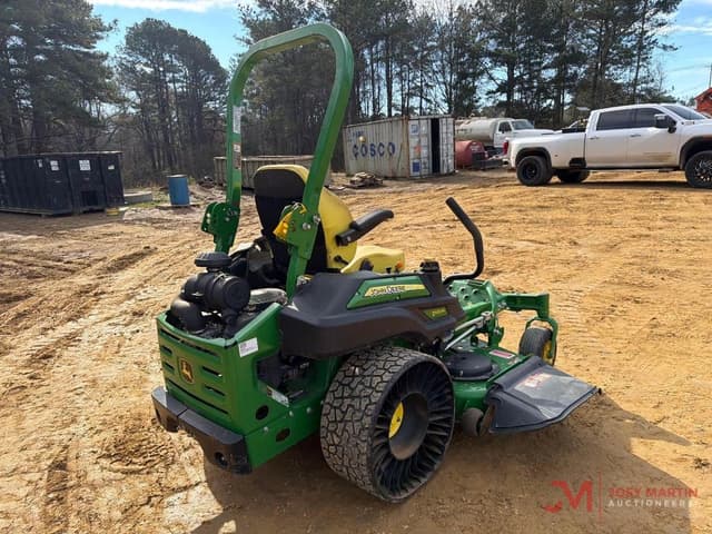 Image of John Deere Z930M equipment image 2