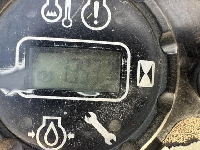 Image of John Deere Z930M equipment image 4