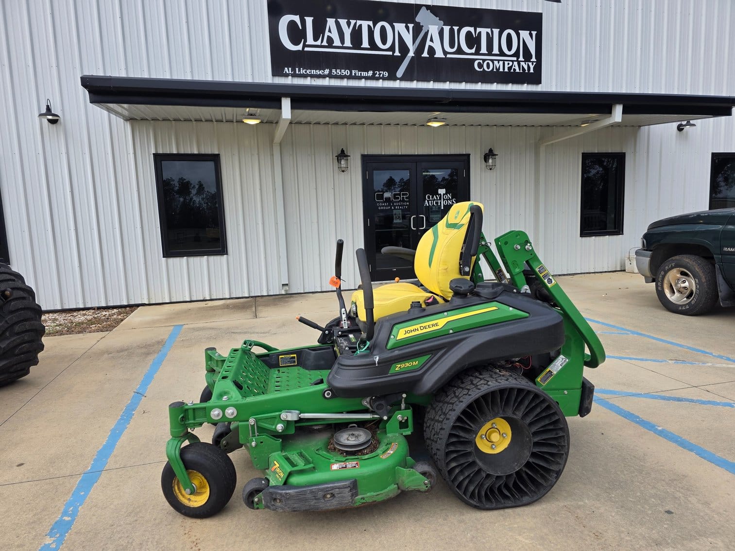 John Deere Z930M Equipment Image0