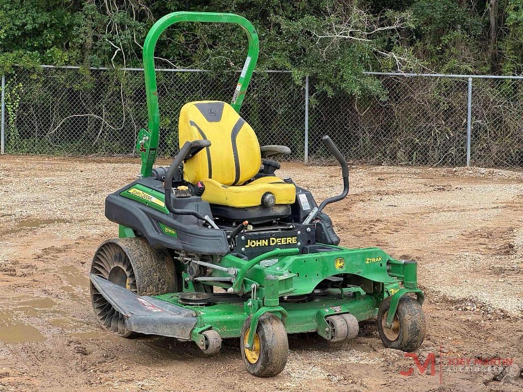 Image of John Deere Z930M Primary image