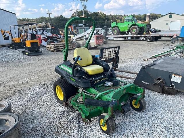 Image of John Deere Z930M equipment image 2