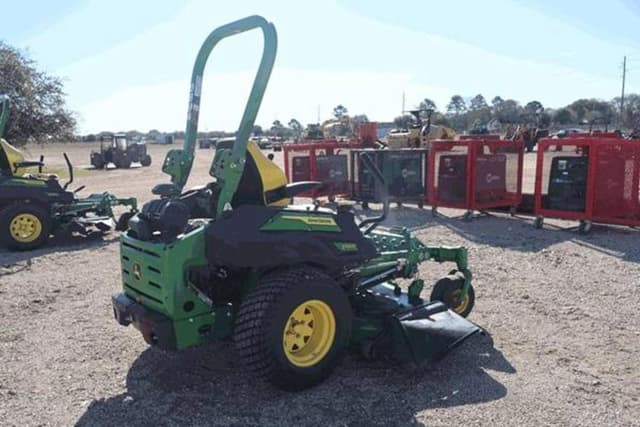 Image of John Deere Z930M equipment image 2