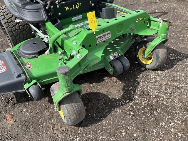 Image of John Deere Z930M equipment image 4