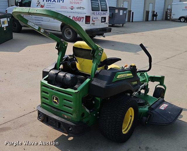 Image of John Deere Z930M equipment image 4
