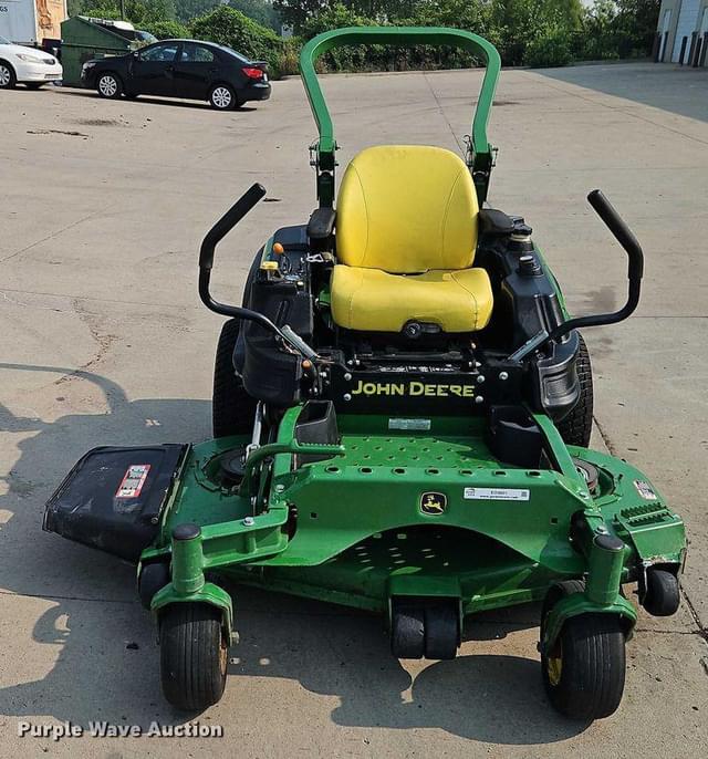 Image of John Deere Z930M equipment image 1