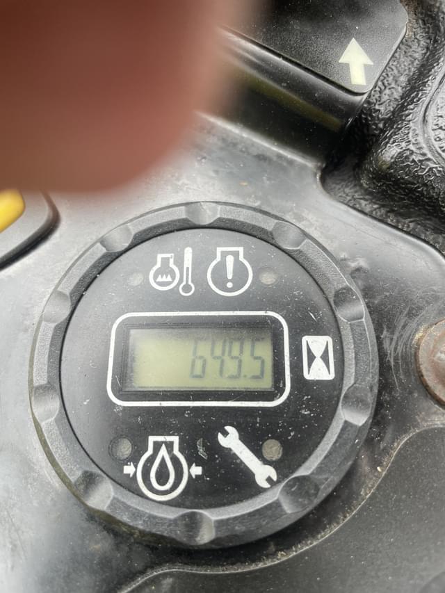 Image of John Deere Z930M equipment image 4