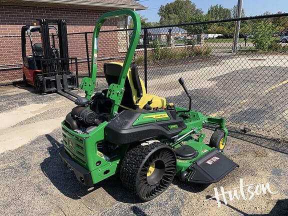 Image of John Deere Z930R equipment image 2