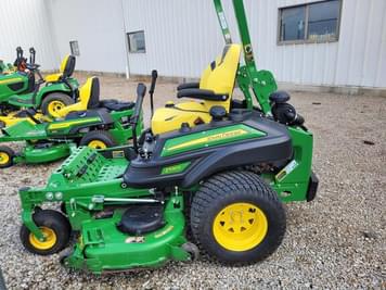 Main image John Deere Z930R