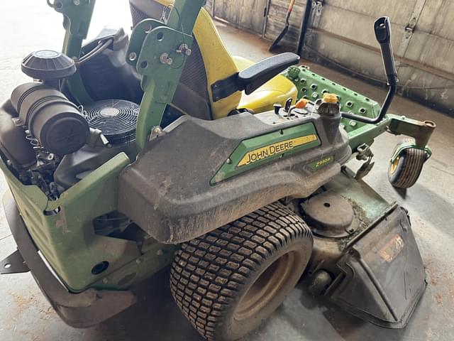 Image of John Deere Z930R equipment image 3