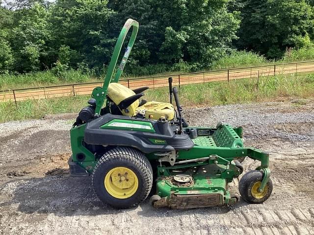 Image of John Deere Z930R equipment image 2