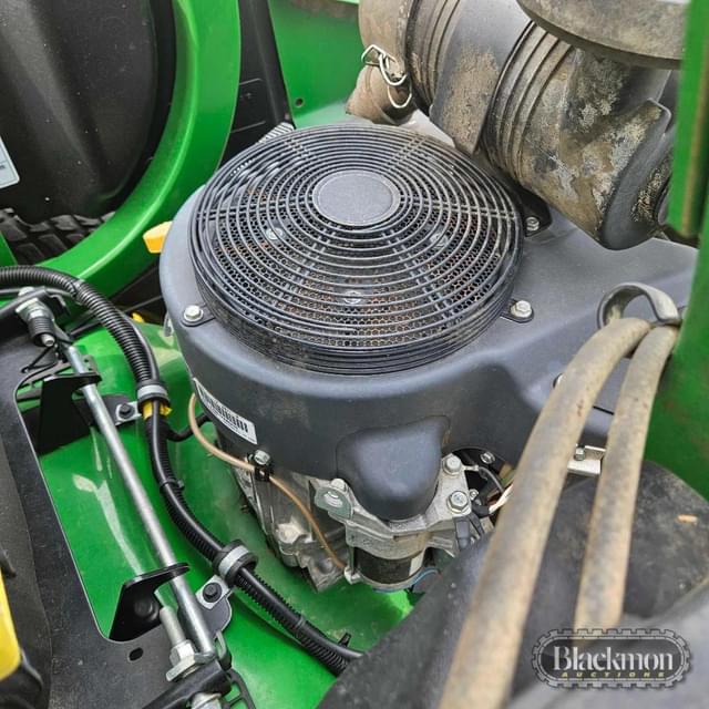 Image of John Deere Z930M equipment image 1