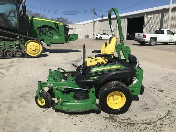 Image of John Deere Z945M equipment image 4