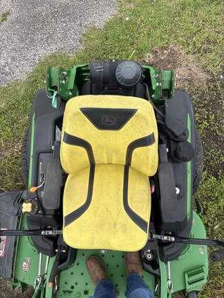 Image of John Deere Z950M equipment image 4