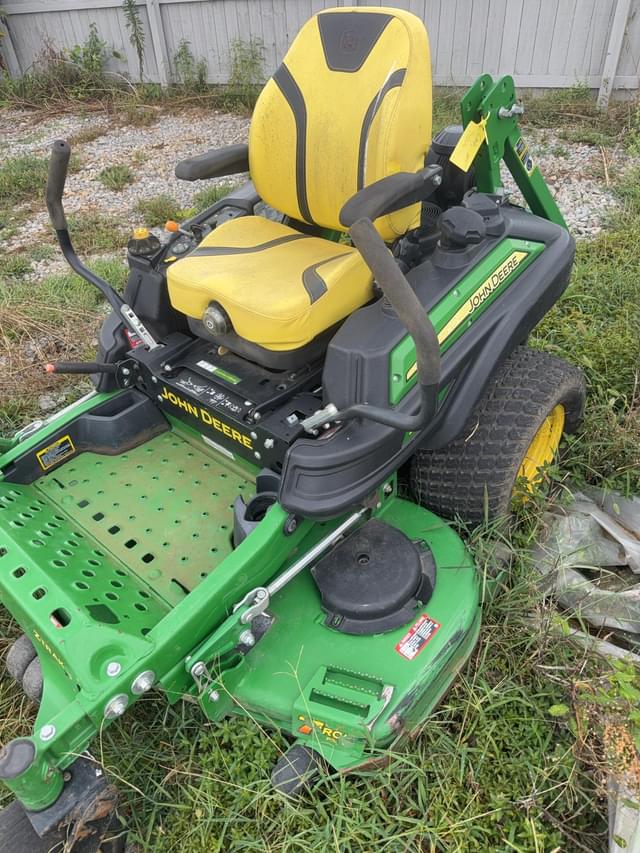 Image of John Deere Z950M equipment image 1