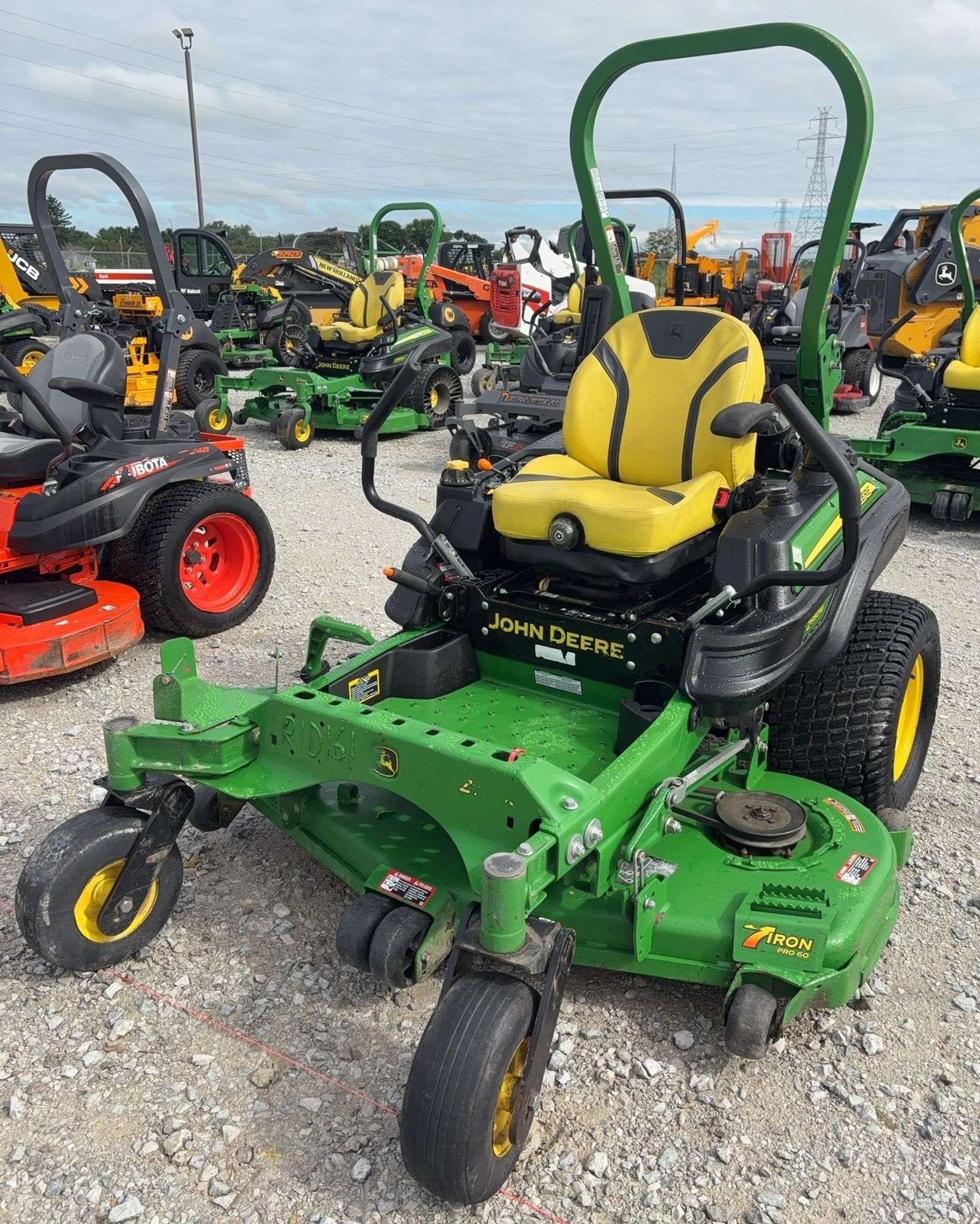 John Deere Z950M Equipment Image0