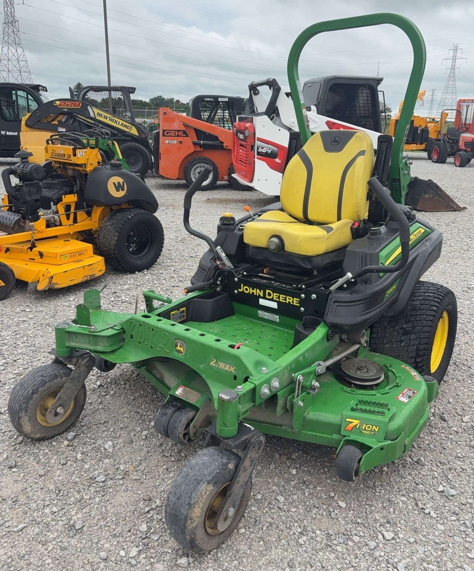 John Deere Z950M Equipment Image0