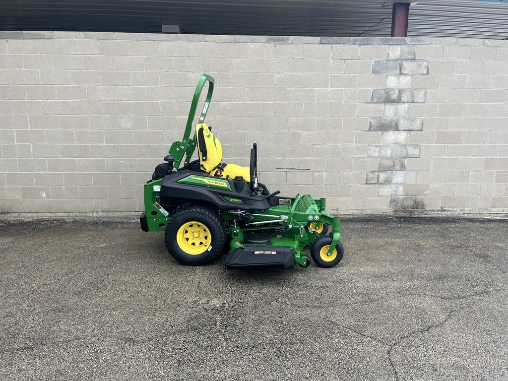 John Deere Z950M Equipment Image0