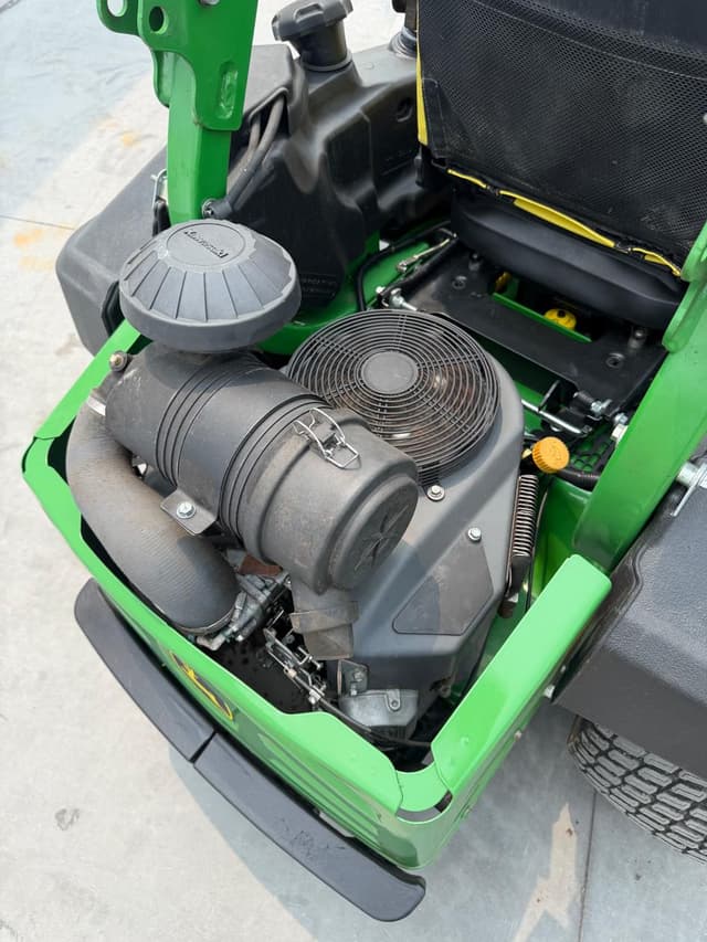 Image of John Deere Z950M equipment image 4